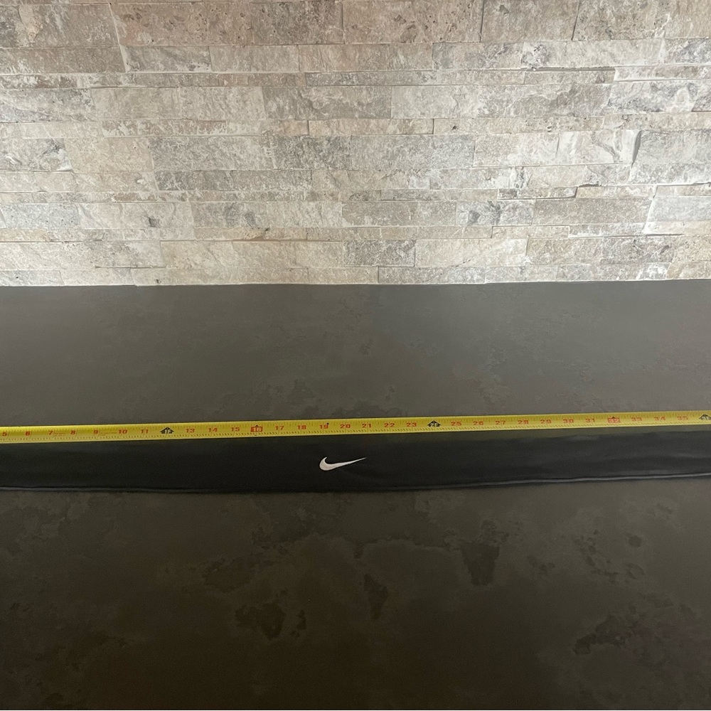 Nike Black Head Tie